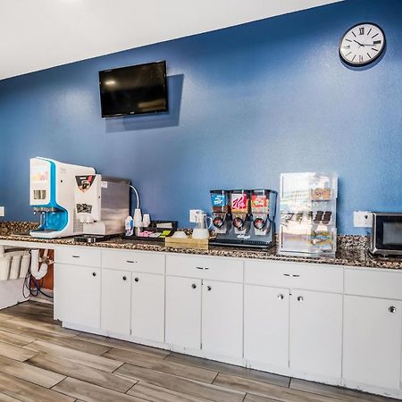 Scottish Inns & Suites Iah Airport-Beltway 8 Aldine Exterior foto